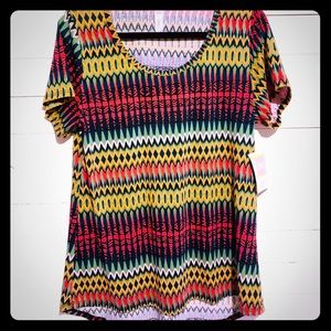 LulaRoe Tees - M